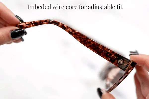CARAT SUNGLASSES: Black Frame x Black - Image 4