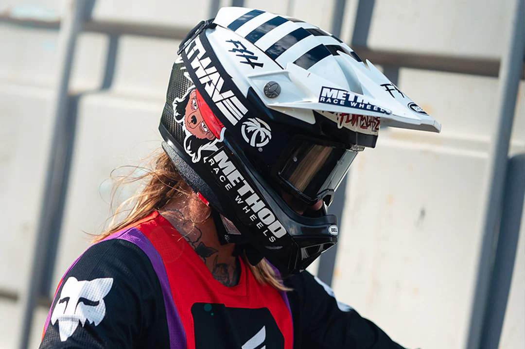 MXG-250 Motosport Goggle: Billboard Icon Black - Image 11