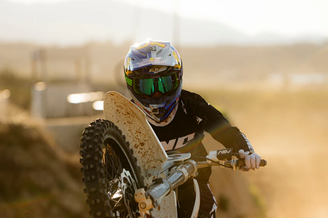 MXG-250 Motosport Goggle: Hydro Digger - Image 3