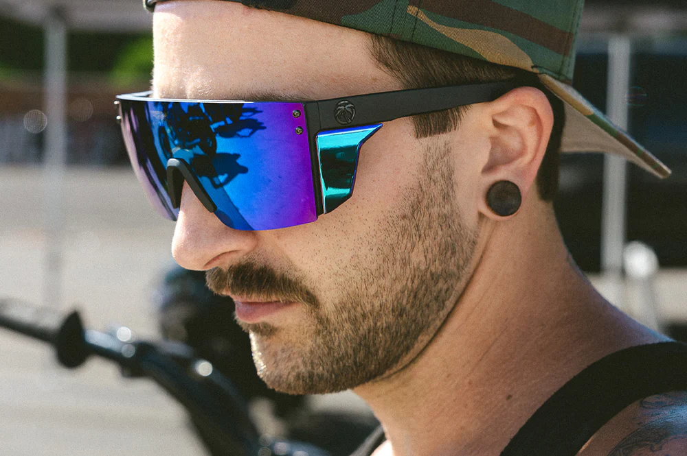 PERFORMANCE LAZER FACE SUNGLASSES: Silver - Image 6