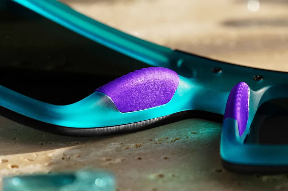 PERFORMANCE QUATRO SUNGLASSES: Aqua Frost - Image 5