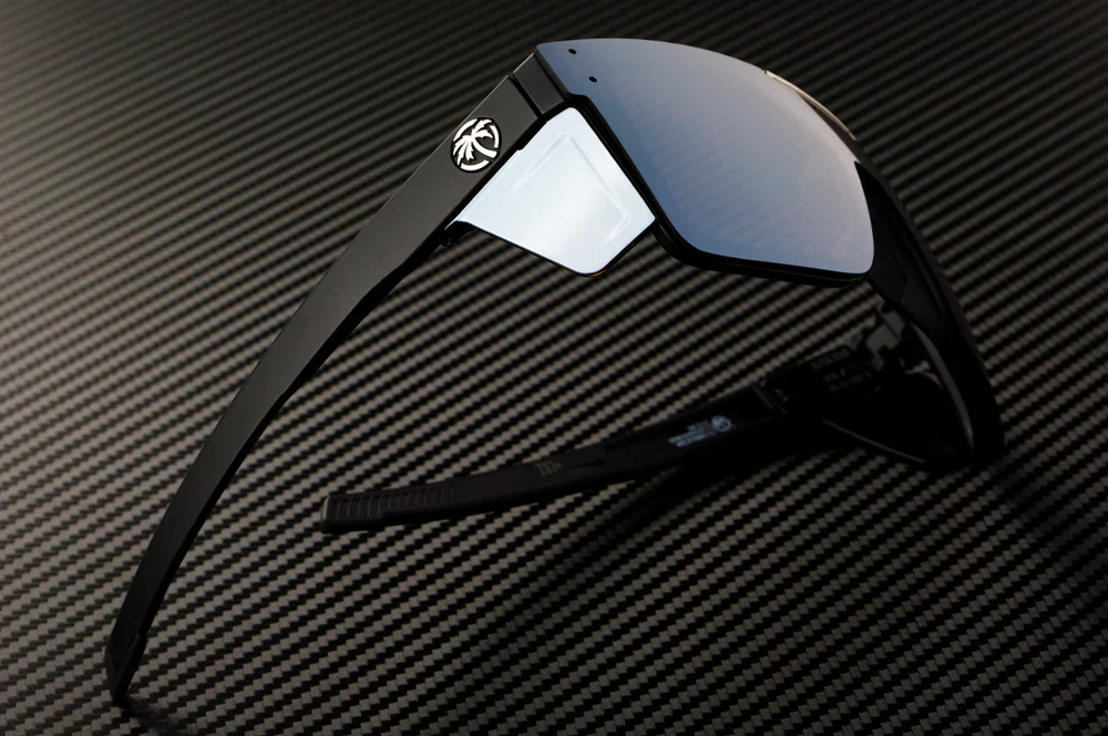 PERFORMANCE QUATRO SUNGLASSES: Silver - Image 5