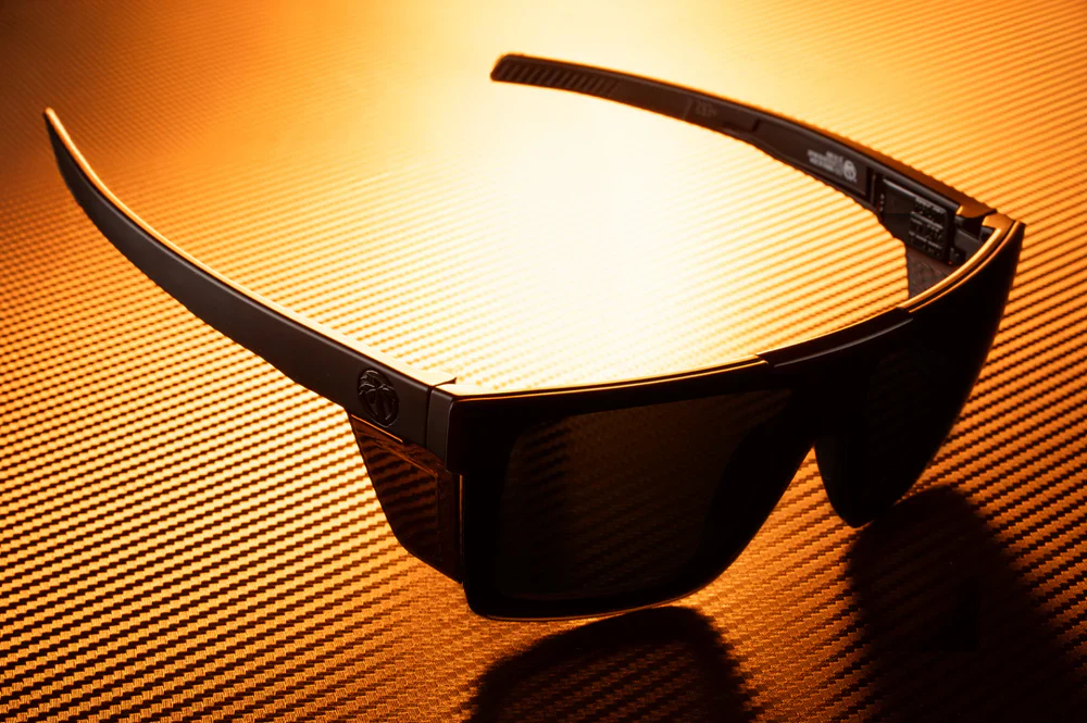 PERFORMANCE QUATRO SUNGLASSES: Ultra Black - Image 5