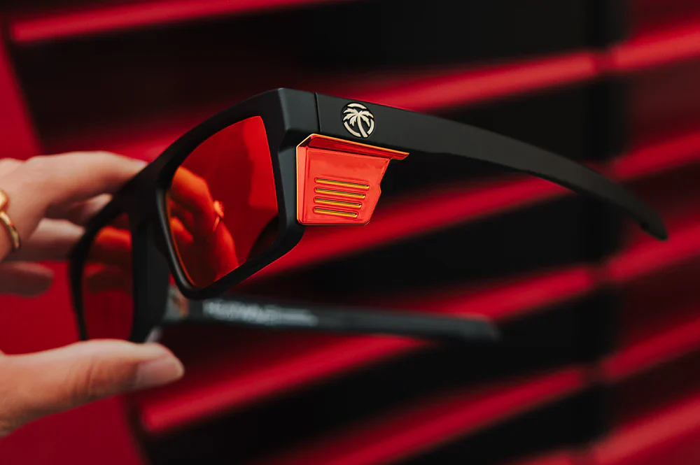 PERFORMANCE RAYTH SUNGLASSES: Firestorm - Image 5