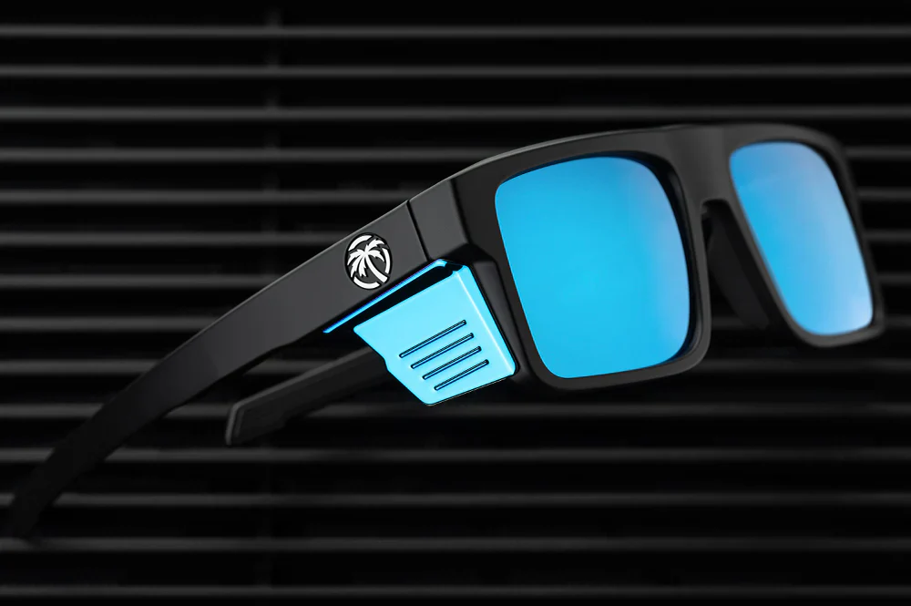 PERFORMANCE RAYTH SUNGLASSES: Galaxy - Image 4