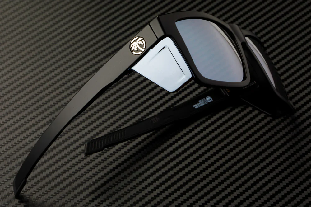 PERFORMANCE VISE SUNGLASSES: Silver - Image 4