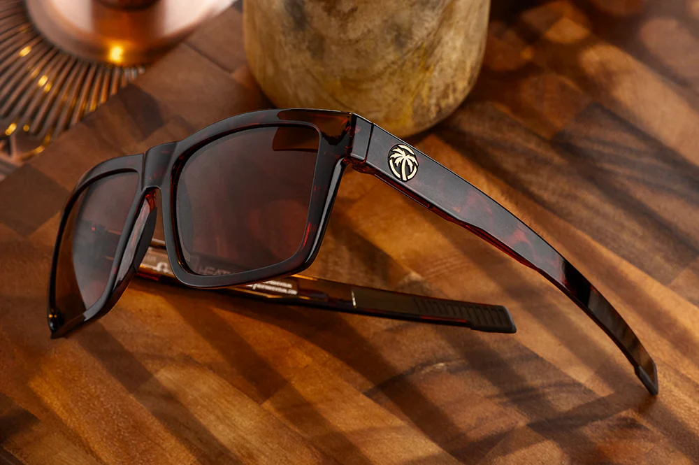 PERFORMANCE VISE SUNGLASSES: Tortoise - Image 8