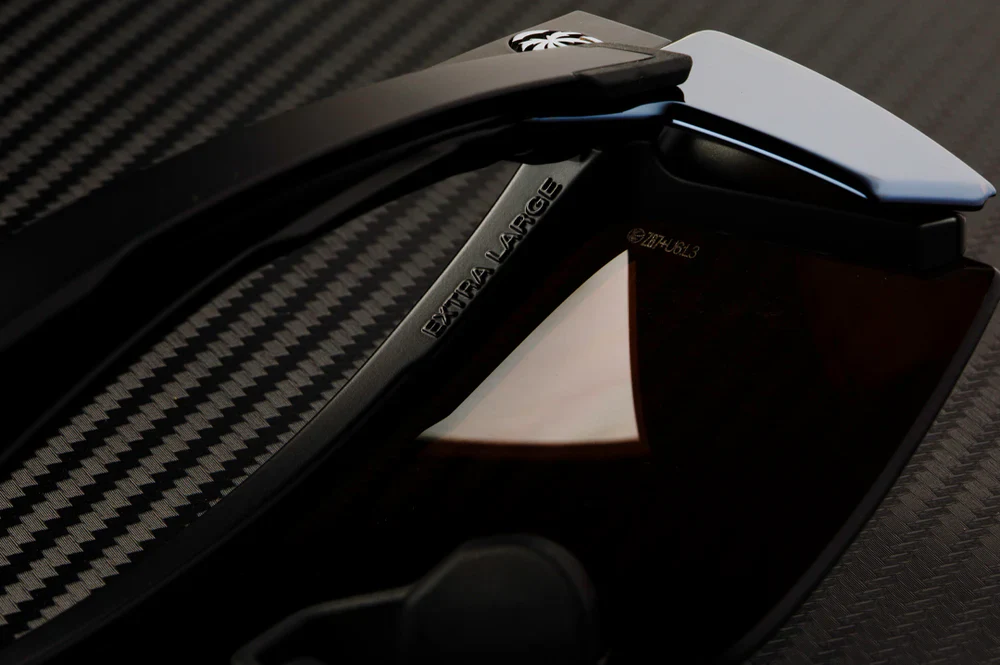 PERFORMANCE XL LAZER FACE SUNGLASSES: Silver - Image 6
