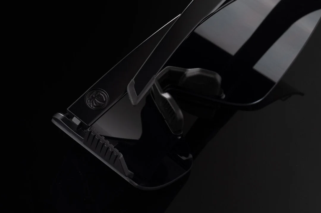 SKYNET SUNGLASSES: Black - Image 10