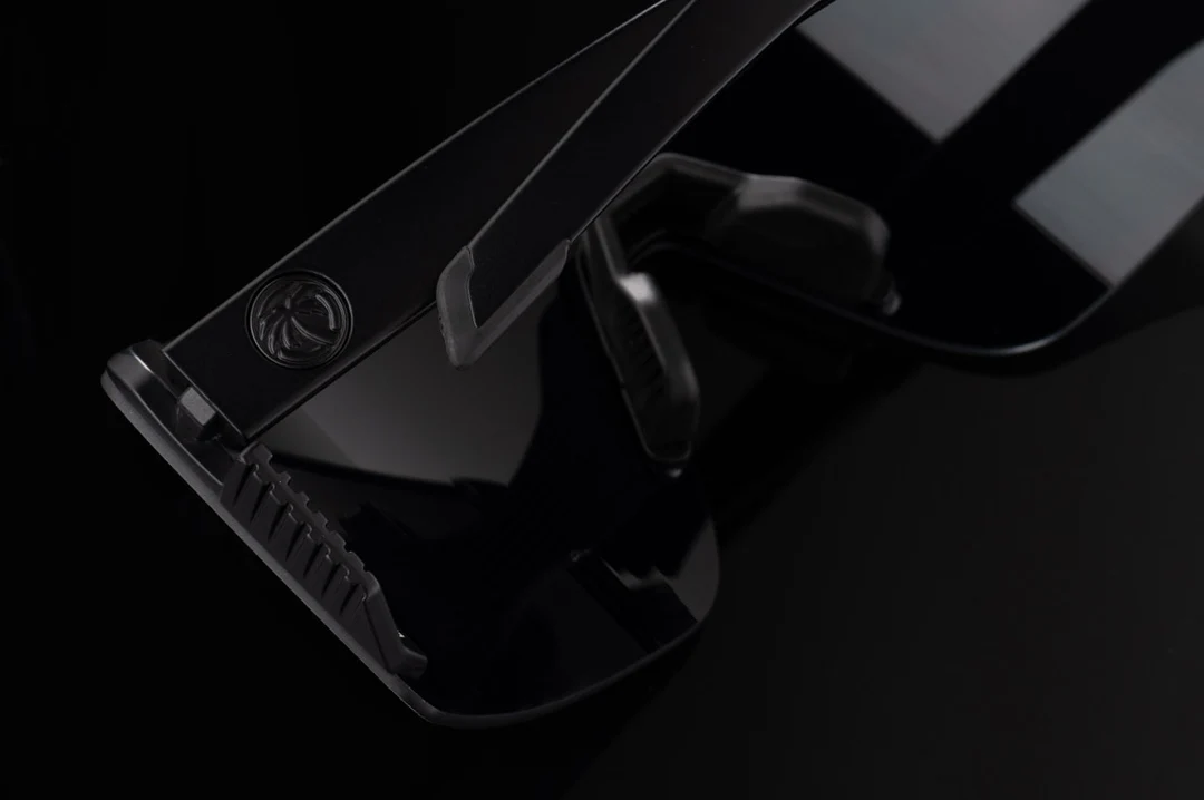 SKYNET SUNGLASSES: Black - Image 6
