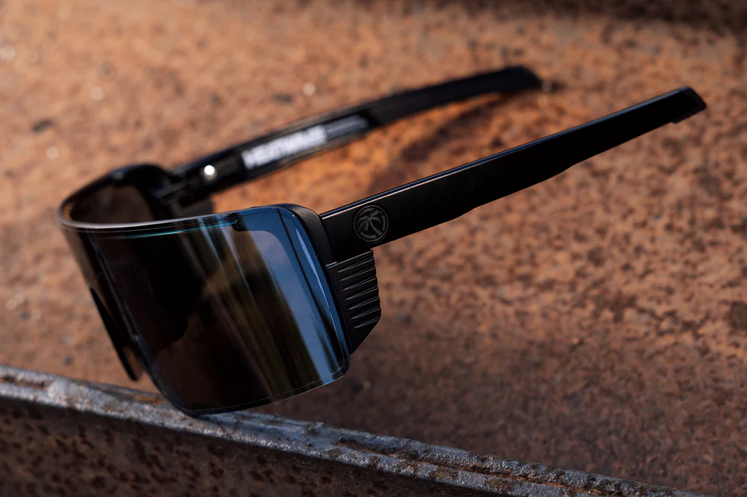 SKYNET SUNGLASSES: Black - Image 8