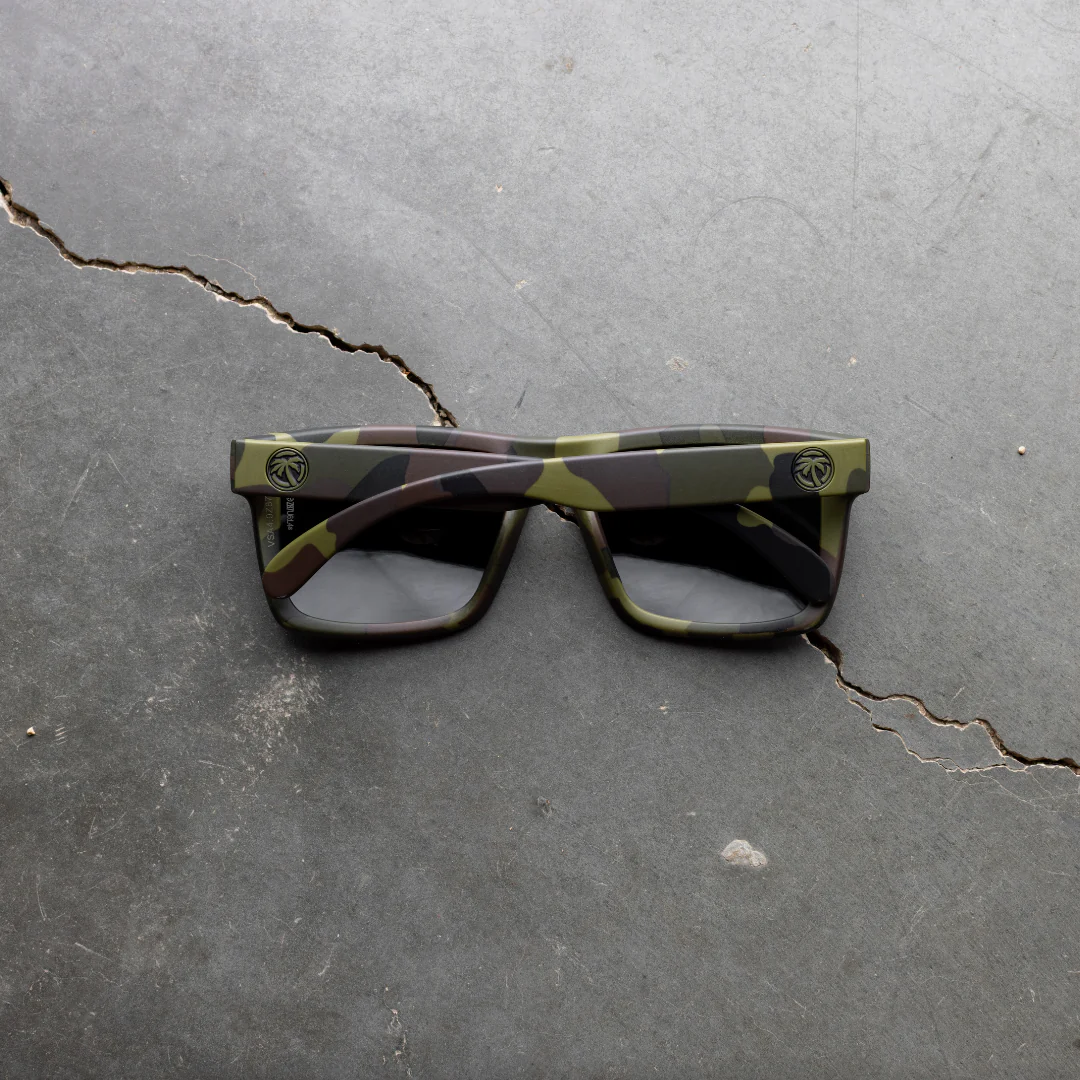 XL VISE SUNGLASSES: Fleck Camo Ultra Black - Image 7